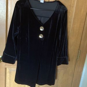 Ladies v neck velvet feel top.